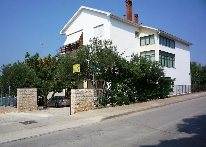 Hana Daire Zadar