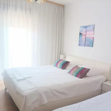 Hana Apartament