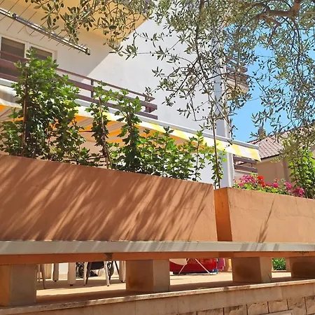 Hana Appartement *