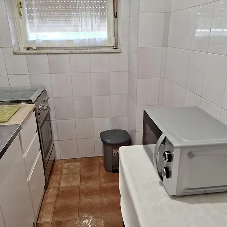 哈娜公寓 公寓 扎达尔