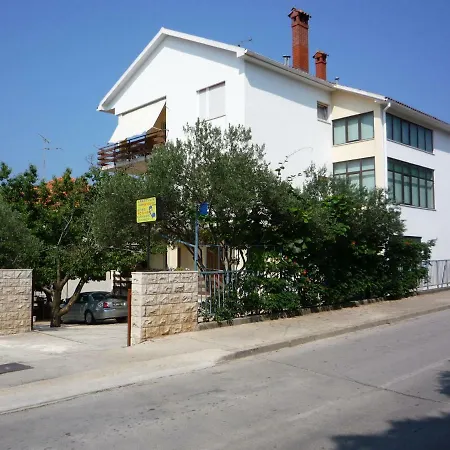 Hana Daire Zadar